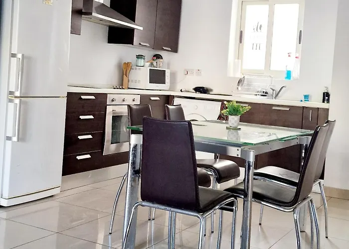 Welcome To Malta Gzira